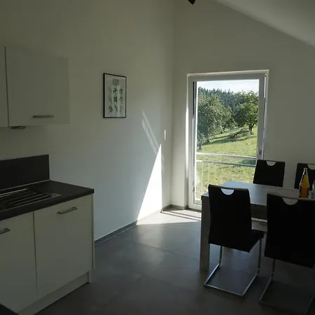 公寓 Haus Am See - Fewo Waldzauber - #76352